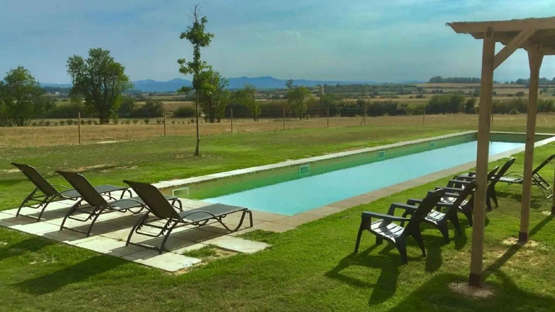 Ferienhaus Mit Privatpool Fuer 8 Personen Und 7 Kinder In La Tallada Demporda, Costa Brava